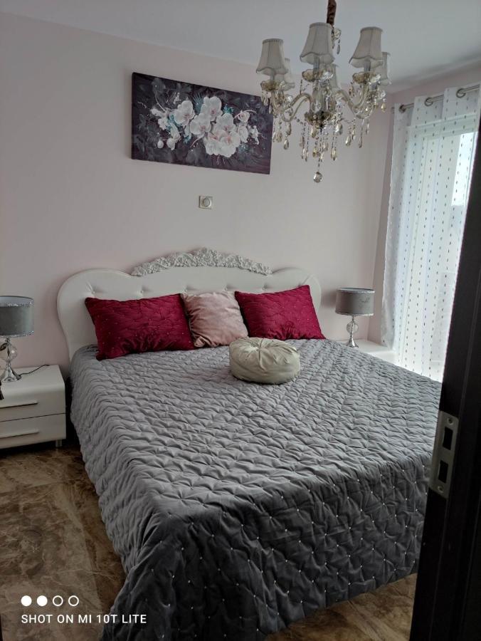 Villa Angelina Монтеврен Екстериор снимка