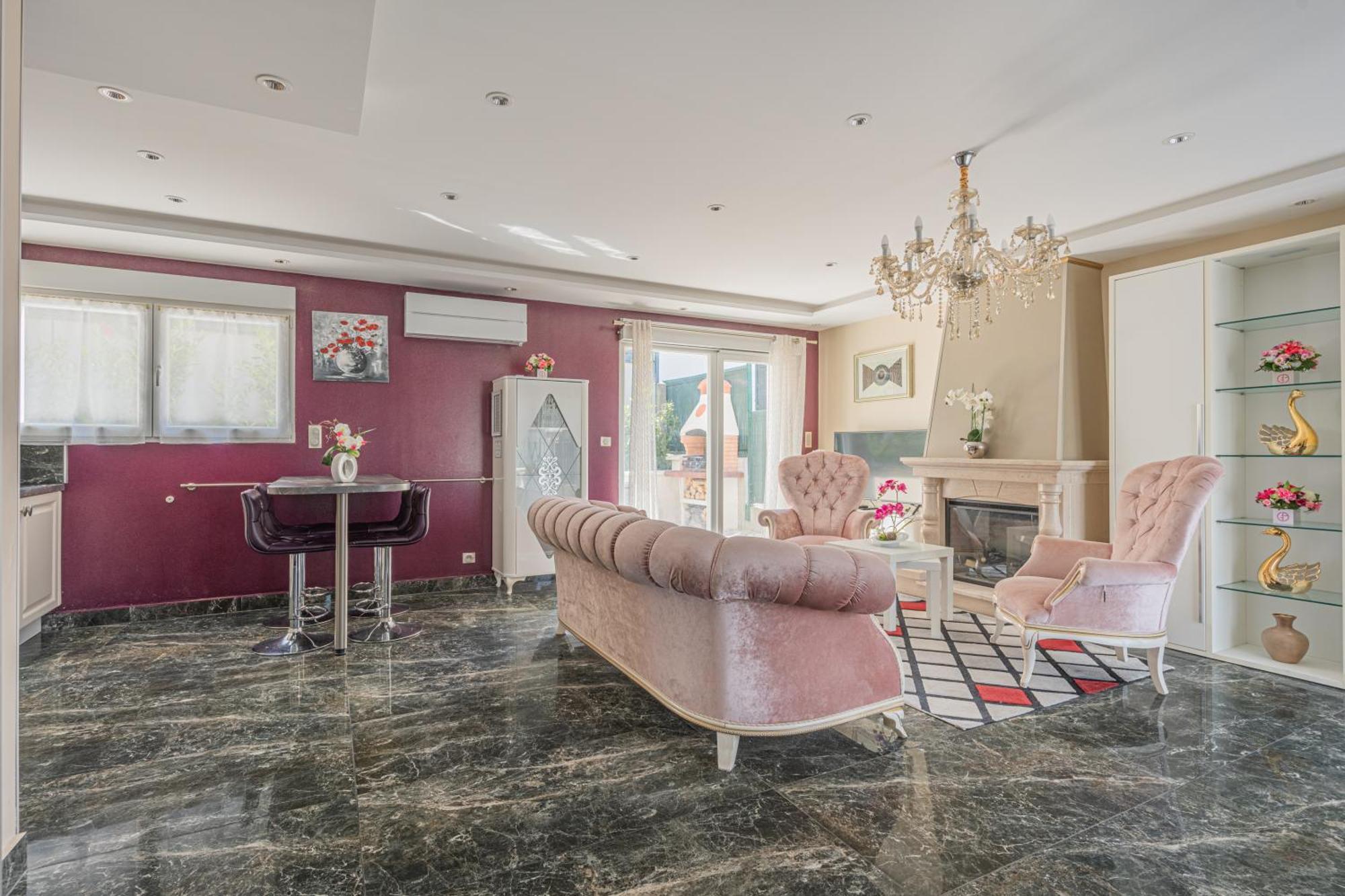 Villa Angelina Монтеврен Екстериор снимка